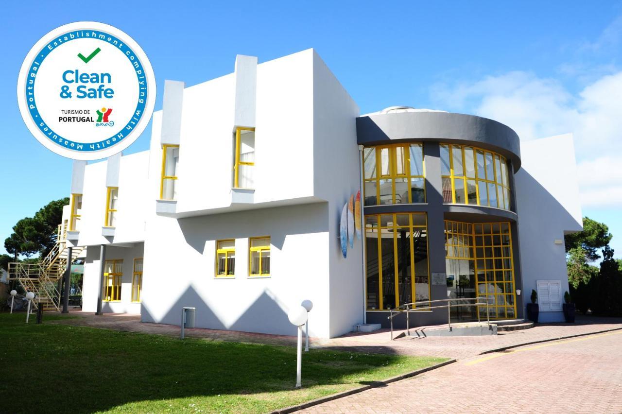 Хостел Caparica Sun Centre Кошта-да-Капаріка Екстер'єр фото
