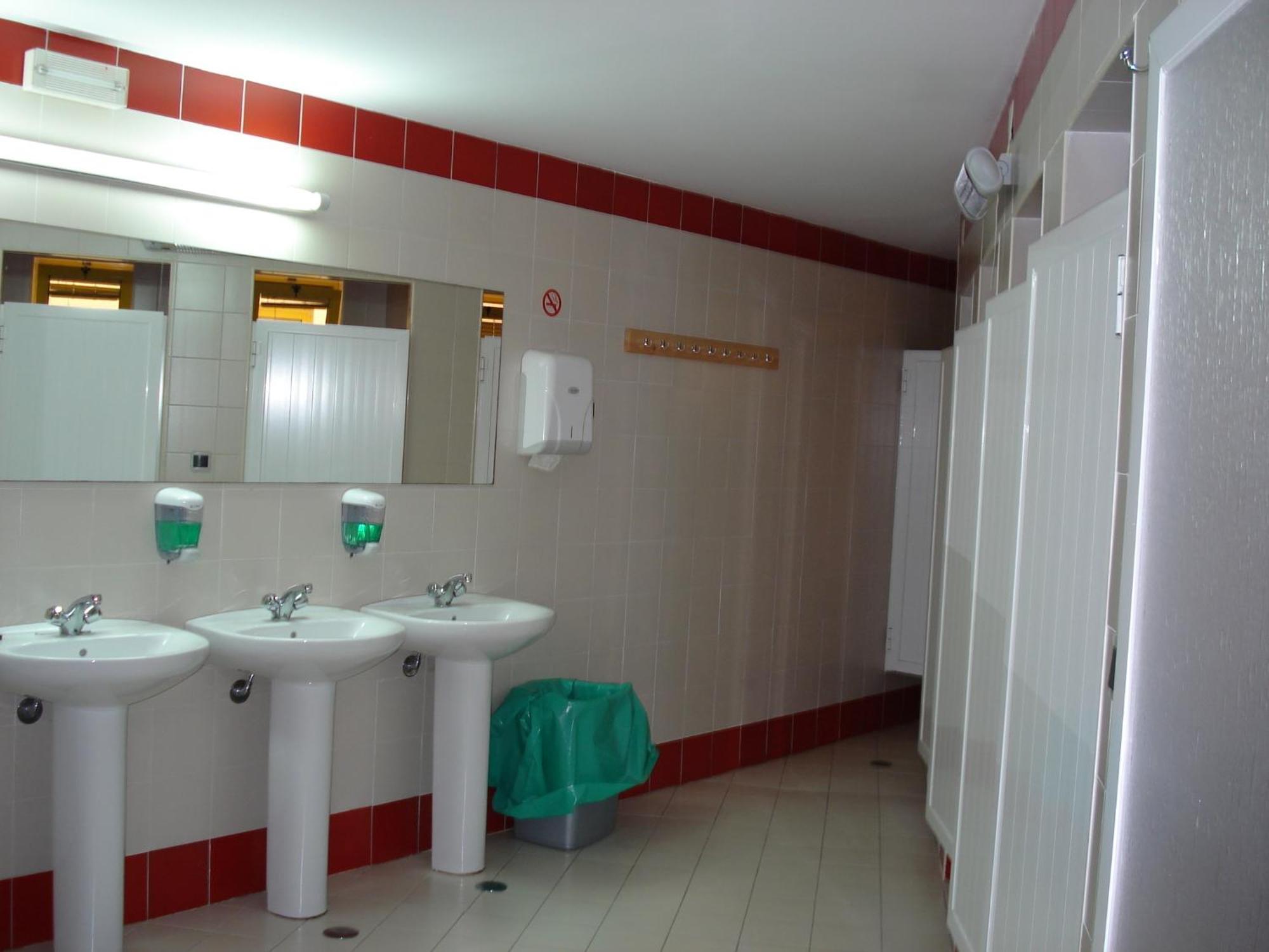 Хостел Caparica Sun Centre Кошта-да-Капаріка Номер фото