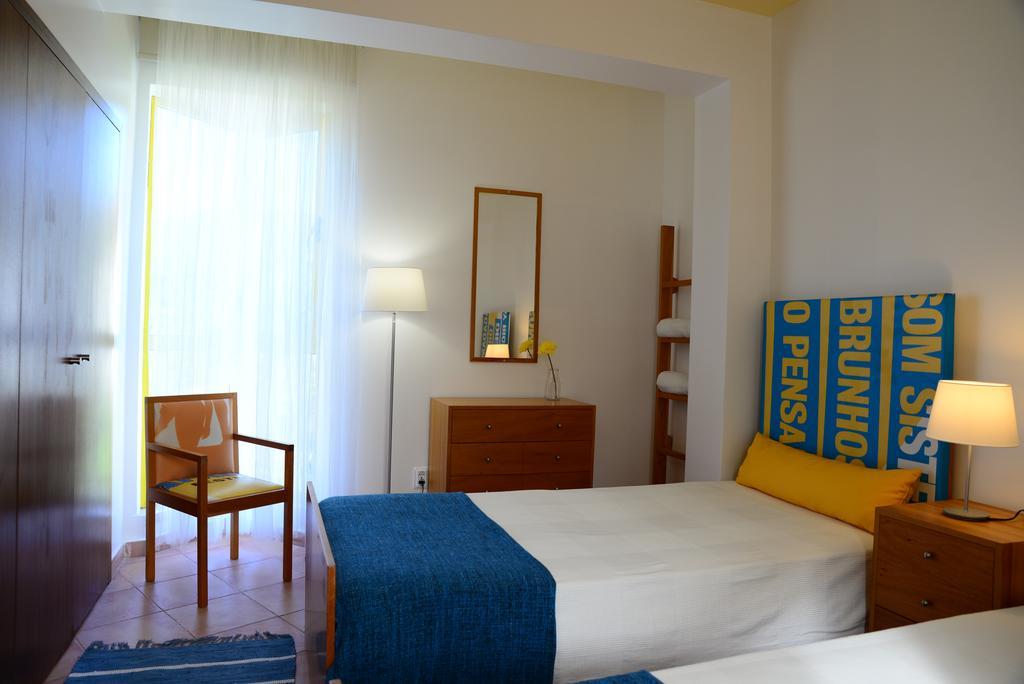 Хостел Caparica Sun Centre Кошта-да-Капаріка Екстер'єр фото