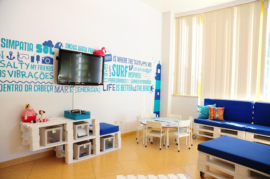 Хостел Caparica Sun Centre Кошта-да-Капаріка Екстер'єр фото