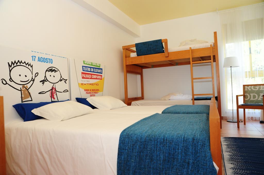 Хостел Caparica Sun Centre Кошта-да-Капаріка Екстер'єр фото