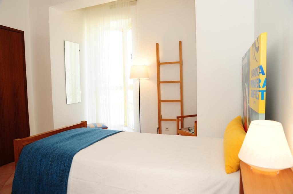 Хостел Caparica Sun Centre Кошта-да-Капаріка Екстер'єр фото