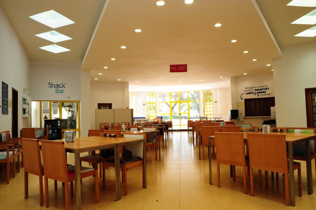 Хостел Caparica Sun Centre Кошта-да-Капаріка Екстер'єр фото
